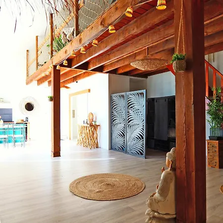 Oasis Balinaise - Welkeys 아파트